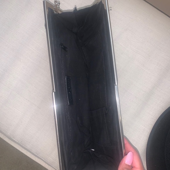 WhiteHouse BlackMarket snap closure chain strap - Picture 4 of 8